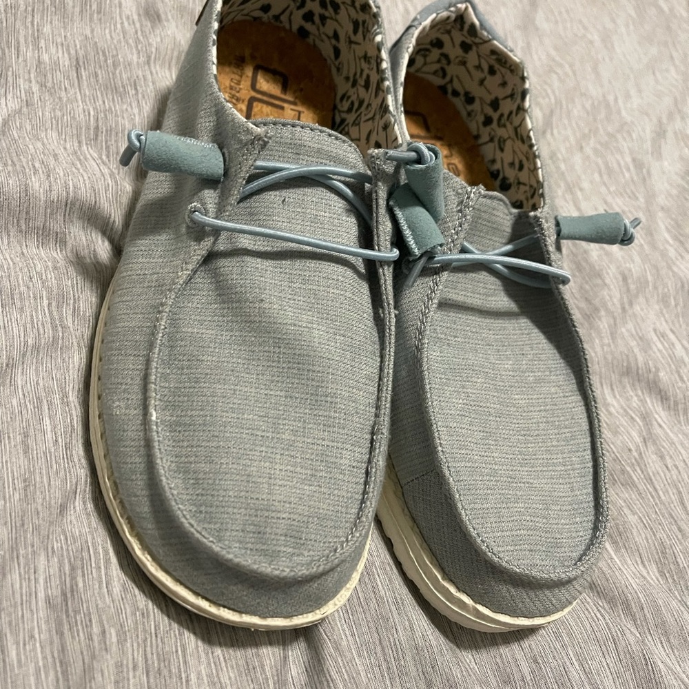 Hey Dudes - Size 7 - NWOT